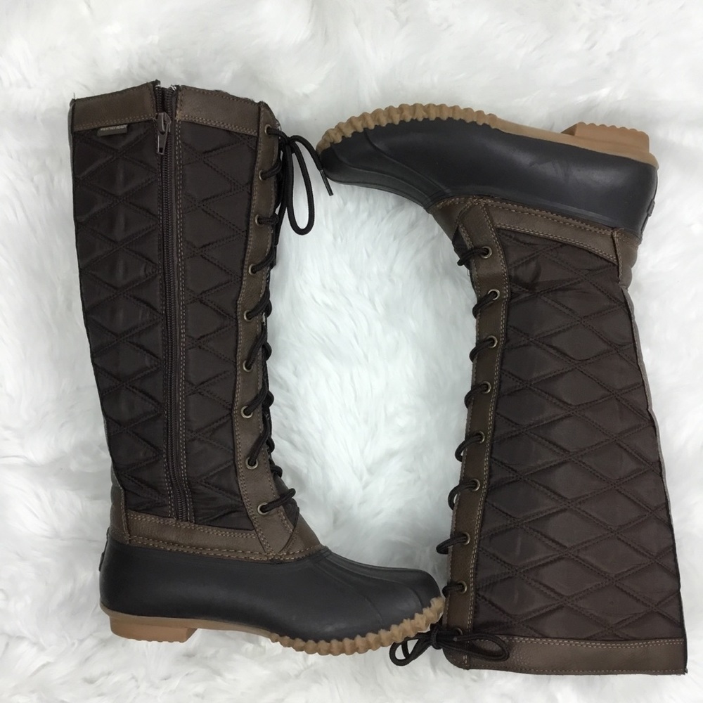 Jbu Tall quilted duck boots size 7